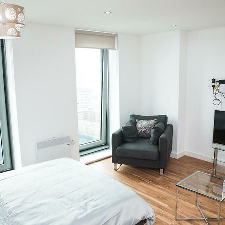 Studio Apartments Free Street Parking Subject To Availability Manchester Ngoại thất bức ảnh
