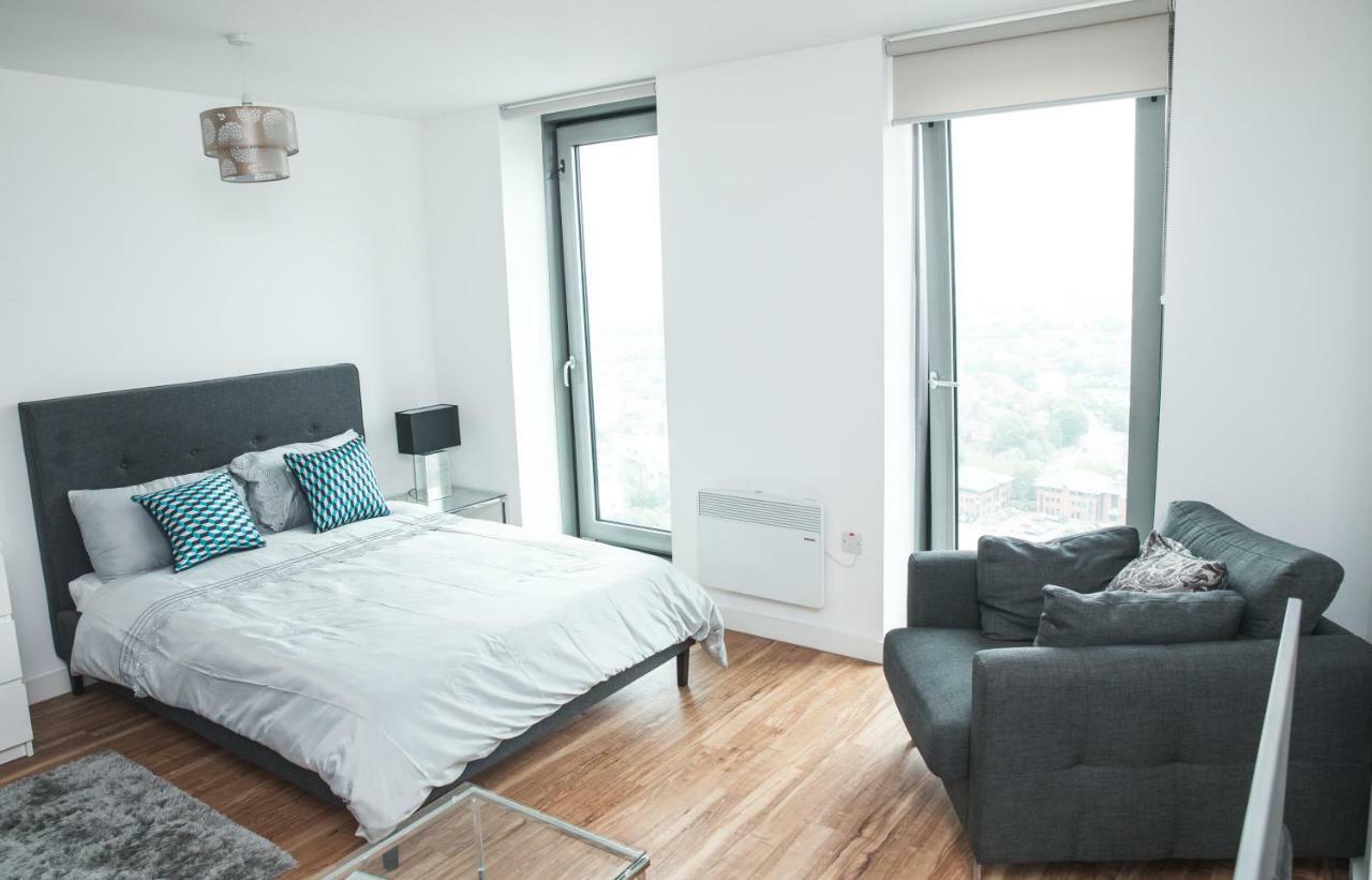 Studio Apartments Free Street Parking Subject To Availability Manchester Ngoại thất bức ảnh
