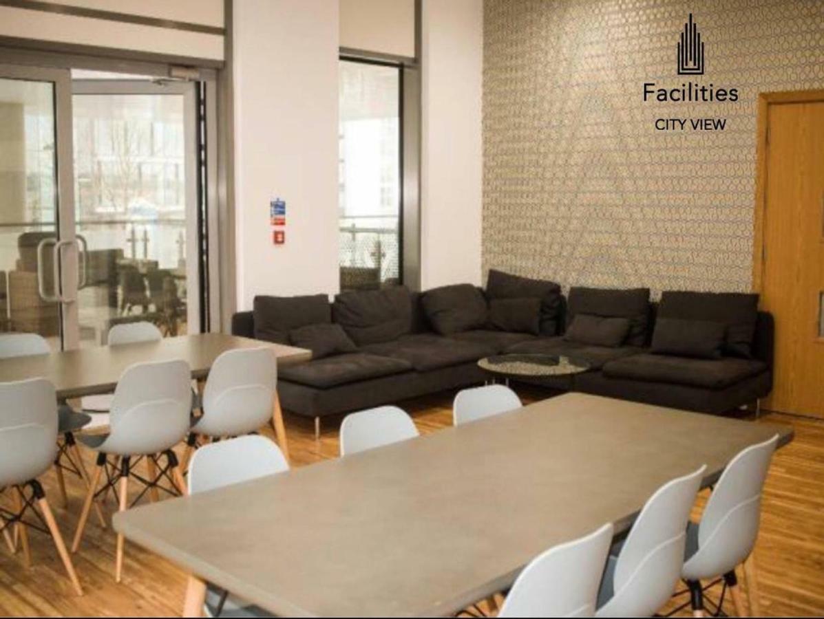 Studio Apartments Free Street Parking Subject To Availability Manchester Ngoại thất bức ảnh