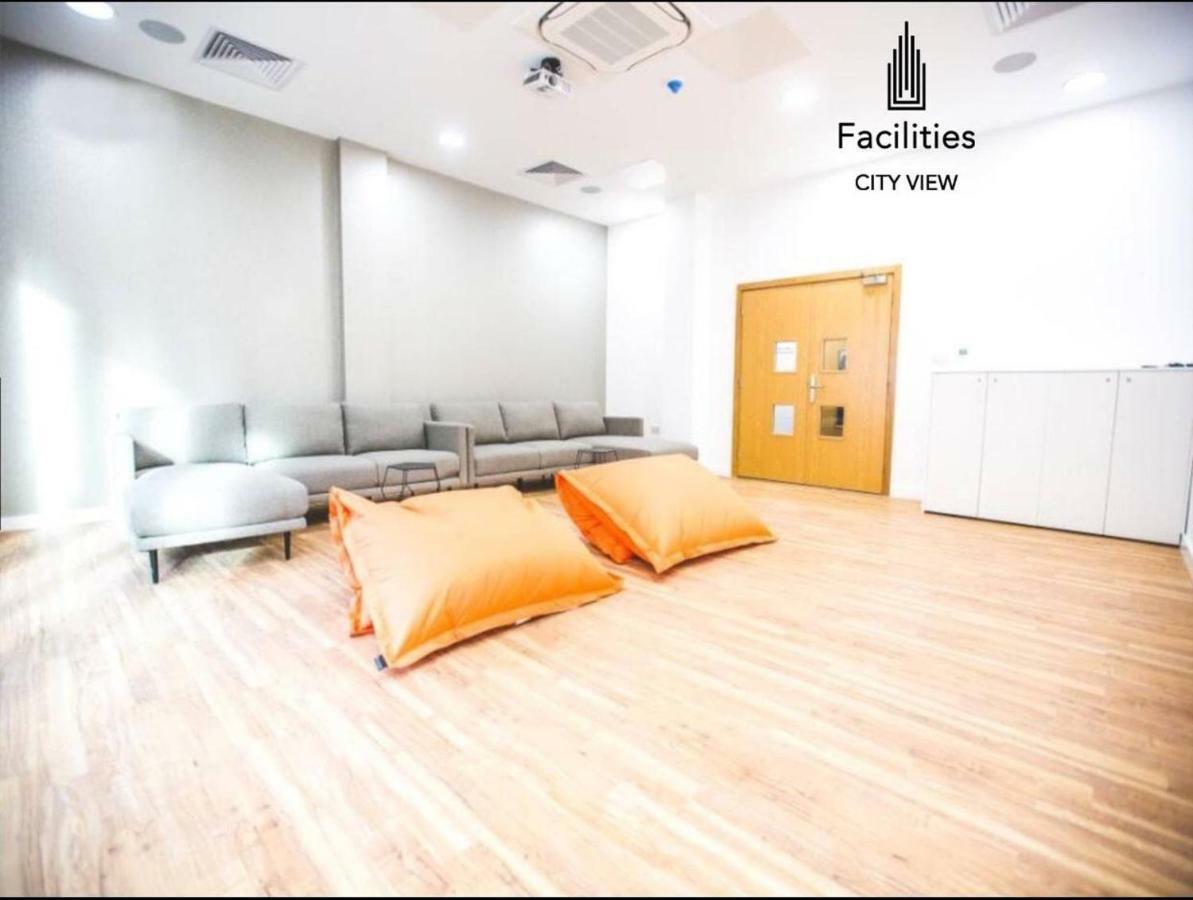 Studio Apartments Free Street Parking Subject To Availability Manchester Ngoại thất bức ảnh